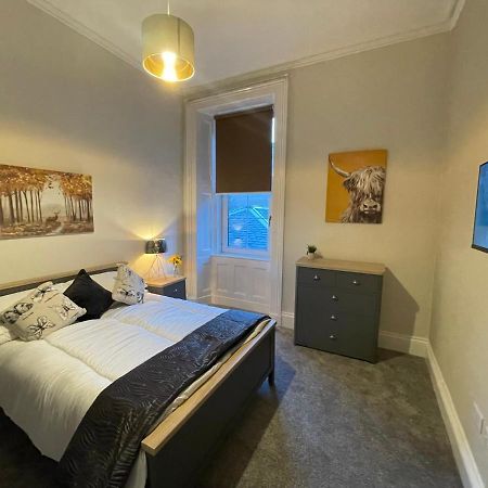 Traditional 5 Bedroom City Centre Apartment 格拉斯哥 外观 照片